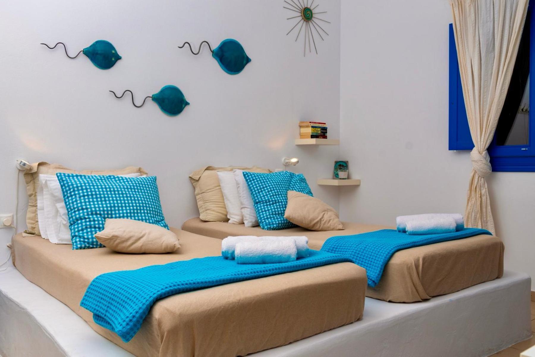 Blue Meadow Villa Livadi  Luaran gambar