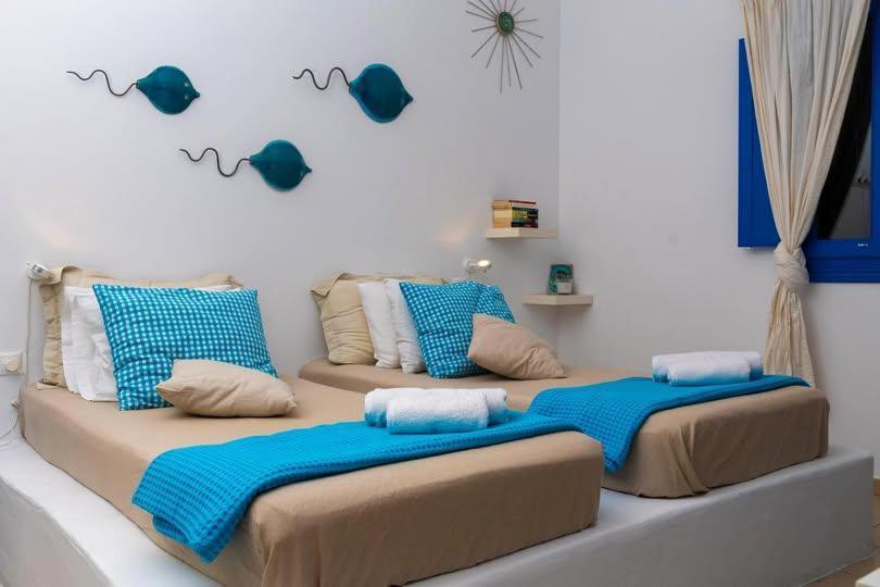 Blue Meadow Villa Livadi  Luaran gambar