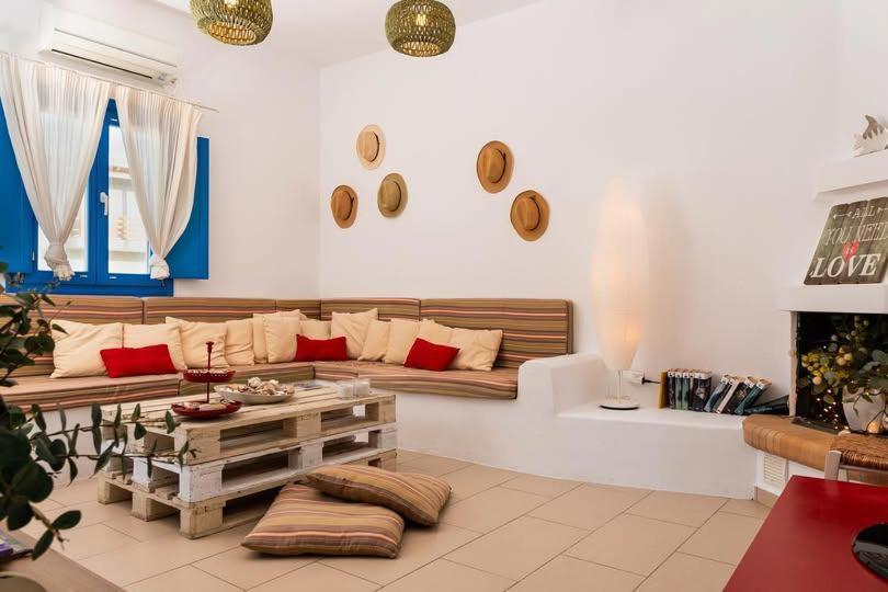 Blue Meadow Villa Livadi  Luaran gambar